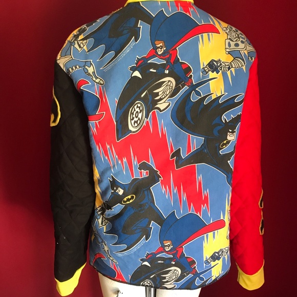 Custom bomber jacket made from a 1996 Batman sheet - Picture 2 of 8